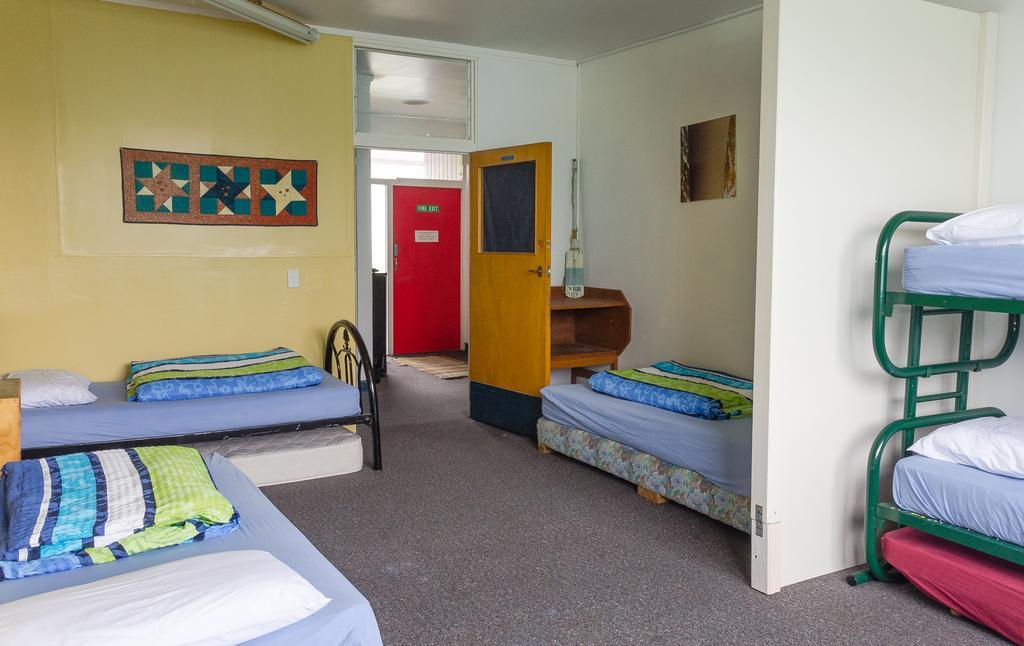 Auberge de jeunesse 42B College House à Whanganui Extérieur photo