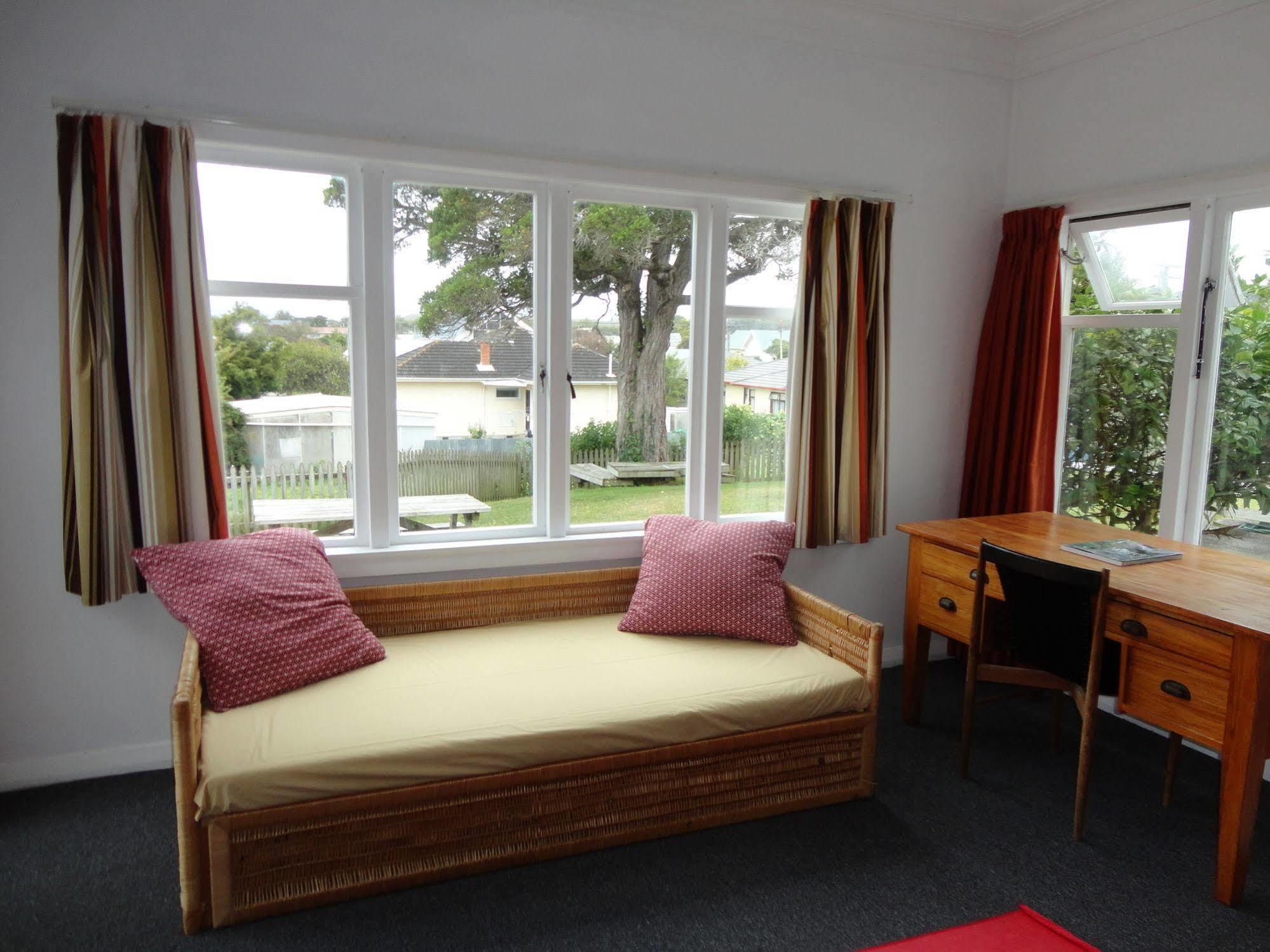 Auberge de jeunesse 42B College House à Whanganui Extérieur photo